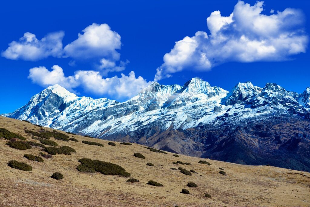sikkim, himalayas, mountains-6547048.jpg
