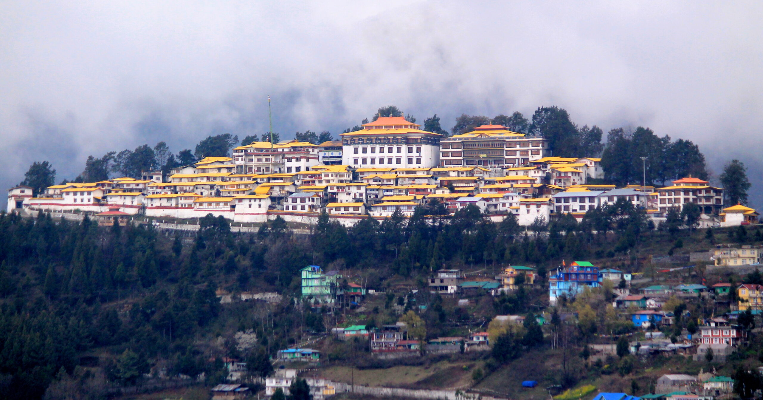 Read more about the article Why You Should Visit Tawang: A Complete Guide to Arunachal Pradesh’s Himalayan Gem